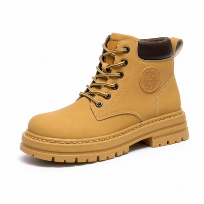 Gefütterte Schnürboots mit Profilsohle